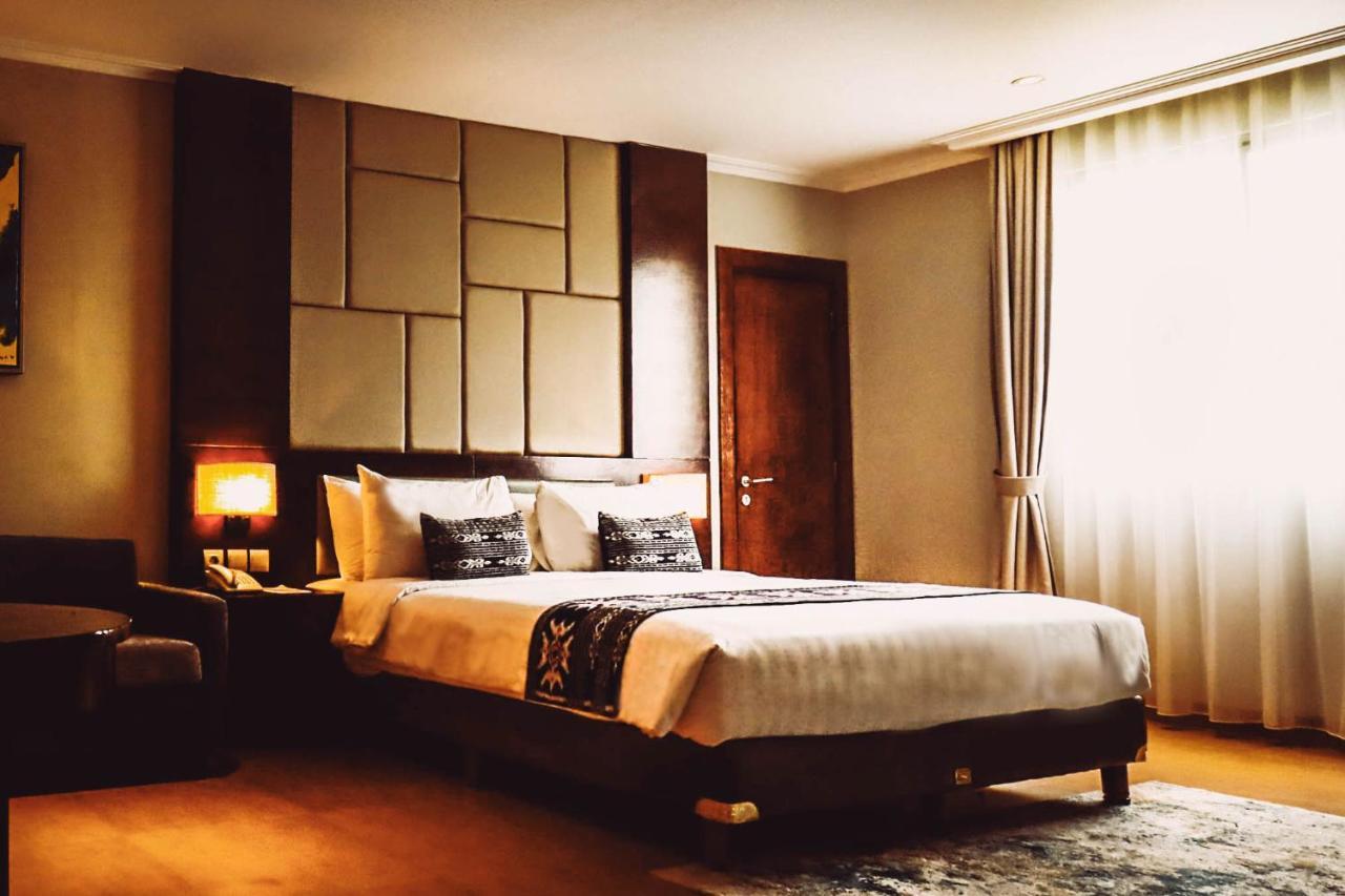 Sotis Hotel Kemang, Yakarta Exterior foto